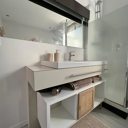 Maison Belle Rade : La Balise アパート マロ・レ・バン